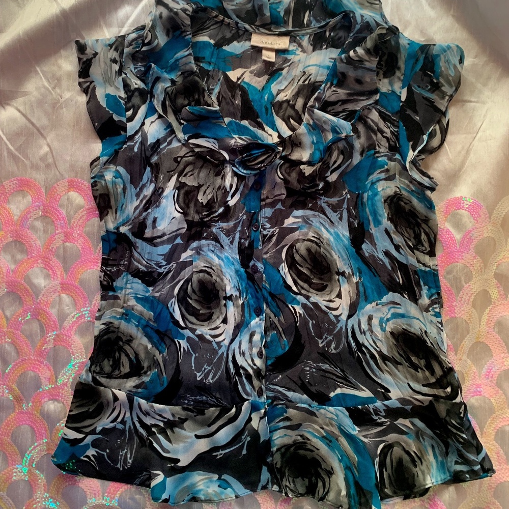 Dress Barn Ruffled Gauzy Crinkle Button Down Cap Sleeve Blouse - Size Large